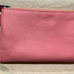 Beck ziplet in Blush